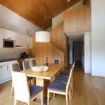 Hochwertige In By Interhome Lägenhet Matrei in Osttirol